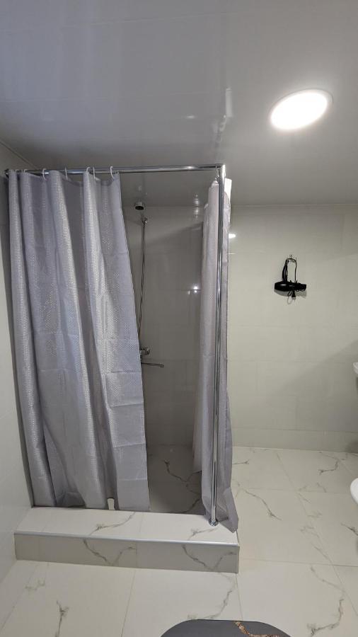 Hotel White Orchid Mtsʼkhetʼa Zewnętrze zdjęcie